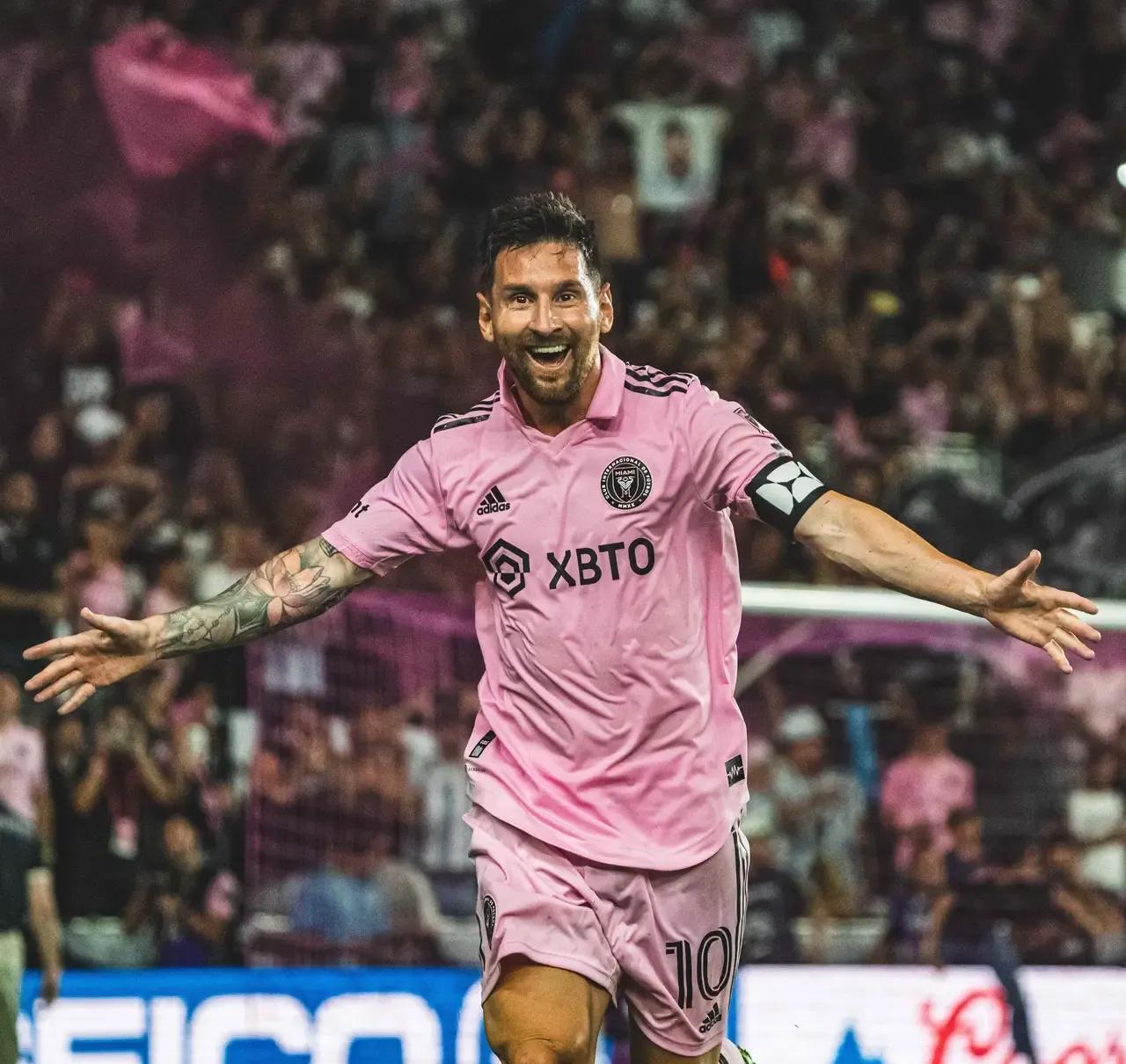 开云APP-AC米兰险胜波尔图，梅西乌龙送礼西甲的简单介绍